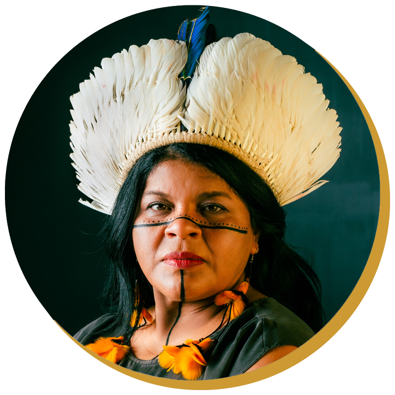 Foto: Primeira mulher indígena a exercer o cargo de Ministra de Estado