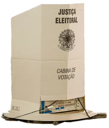 Cabine de votação com o brasão da Justiça Eleitoral
