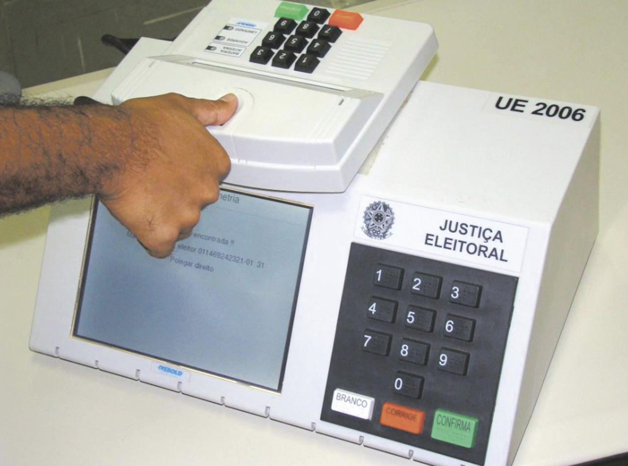 Indígenas de SC elegem cacique por votação em urna eletrônica