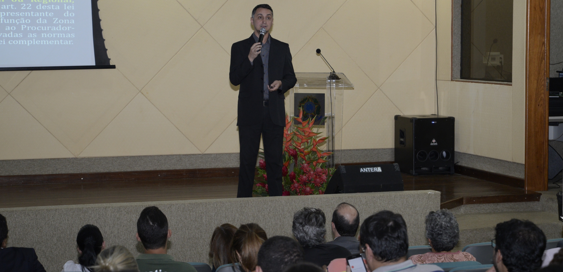 Ação de Investigação Judicial e Representações Eleitorais encerram curso preparatório para as El...